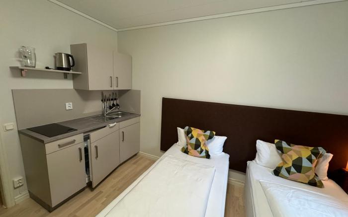 Doppelzimmer mit Bad und Küche