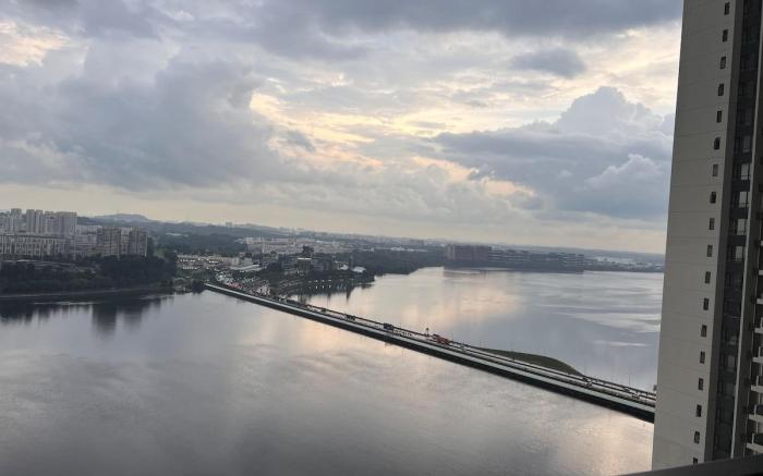 Luxury 4bed Sea View at R&F