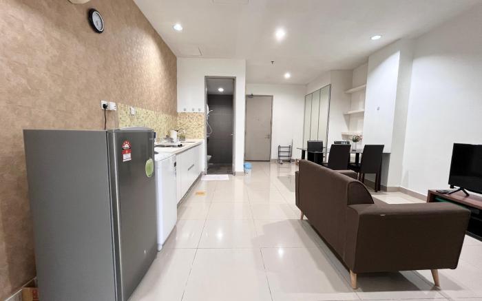 SS15 Courtyard | Above Mall | 1-Bedroom Suite #28 