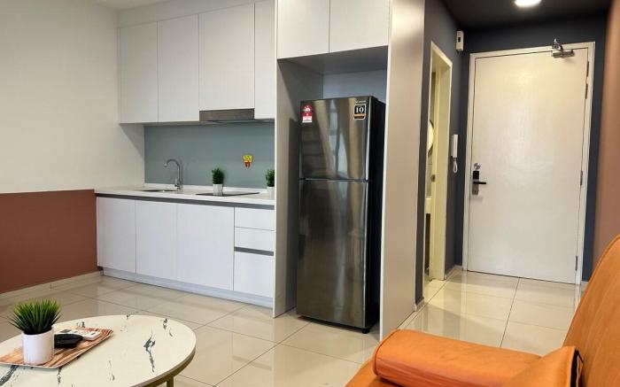 EkoCheras, Kuala Lumpur 1-5 Pax (Next to Mall&MRT)