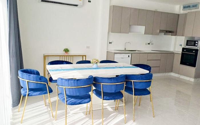 So Good Poolvilla and Appartments Family Room 
