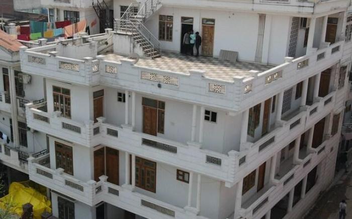 A cozy 1 BHK balcony flat.