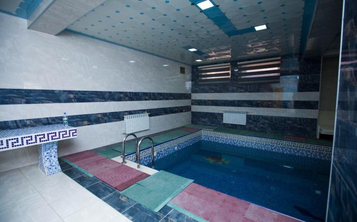 Umid Palace
