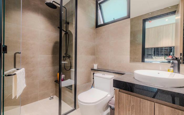 Studio river view, olympic pool & Infinity Pool