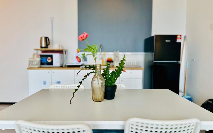 HOT-URBANSUITE 3BR Cityview Homestay UA13A3A LDL N