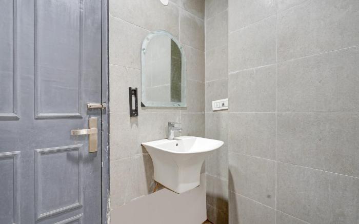 Hotel Twamev residency Uttam Nagar couple friendly