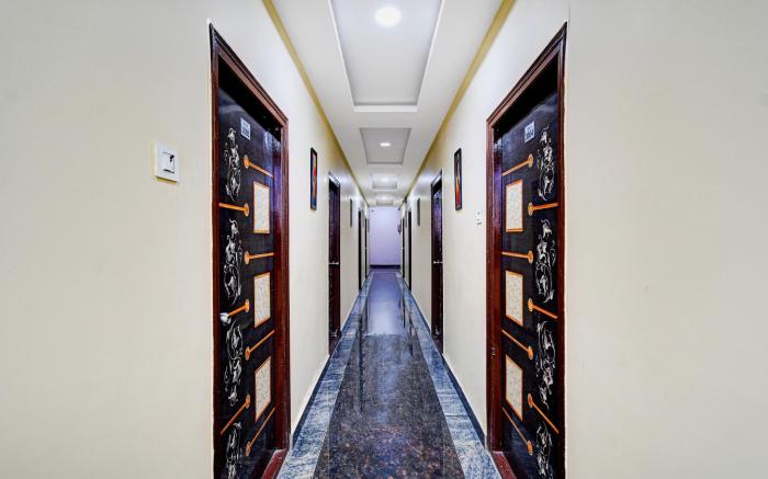 Hotel O Hafizpet Railway Station Formerly Noble Grand