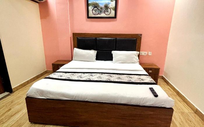 Kerala Home Stay - Walking Distance From Nizamuddin Railway Station