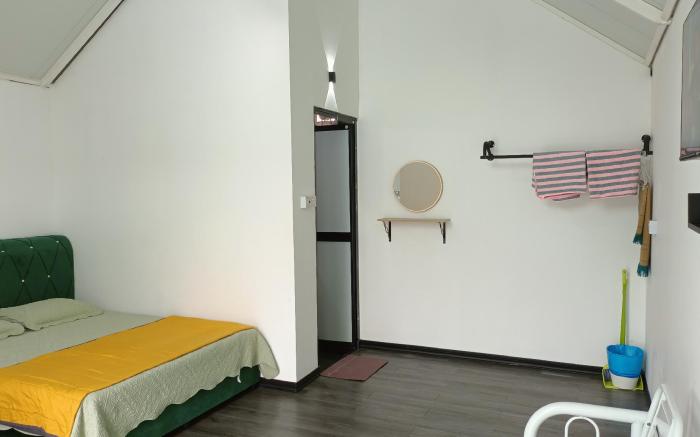 The White Houze • Cottage • Pool • Spa