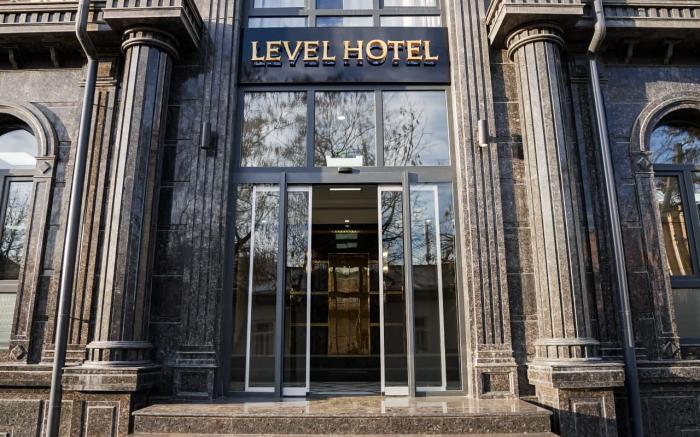 LEVEL HOTEL