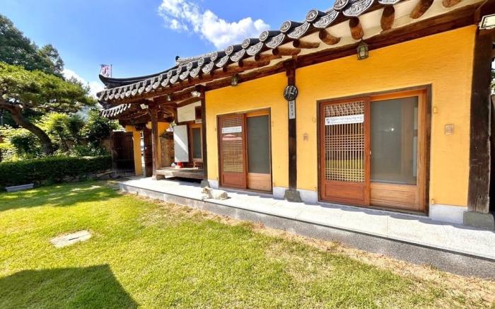 Sanencheong Namsayedamchon Yedam Hanok Stay
