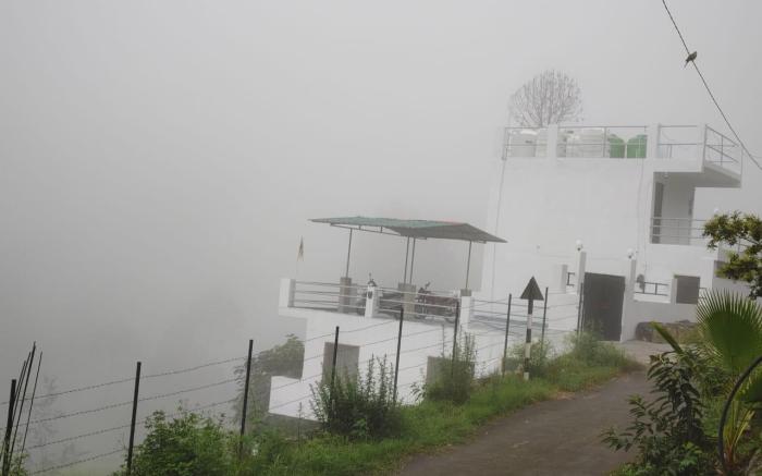 SVS Recreational Hotels & Resorts