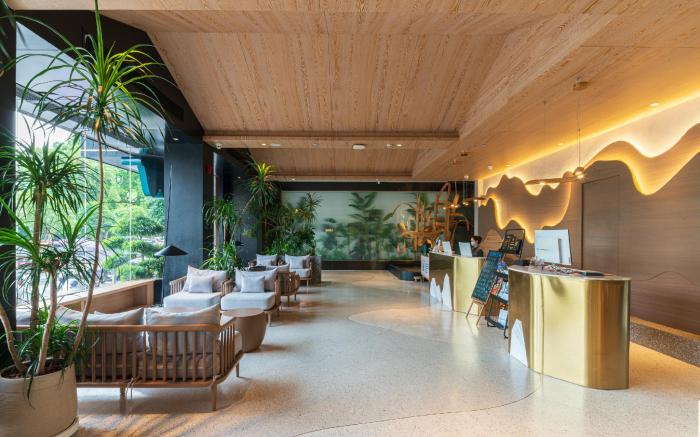 PERCENT HOTEL
