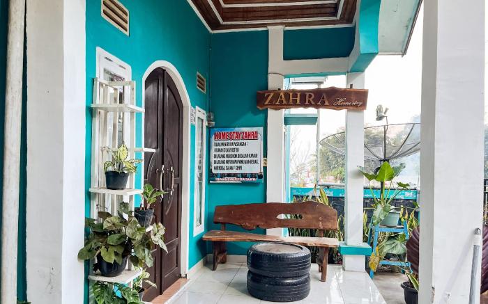 Homestay Zahra Syariah Gunung Dempo Mitra RedDoorz