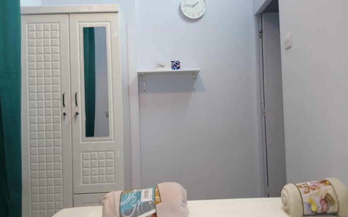 AlBarsha 1 Hostel BY PHM