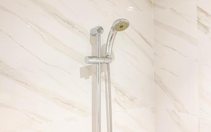 Homey and Cozy Stay 1BR Branz BSD City By Travelio