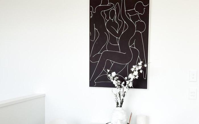 Luxury 2 BDR apartment w/ designer interior