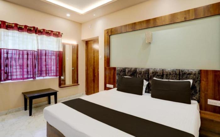 Goroomgo Ruby House Puri - Near Sea Beach 