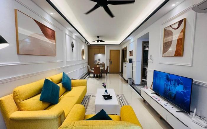 Cozy CausewayView 2BR unit R&F SeineRegion by ANJU