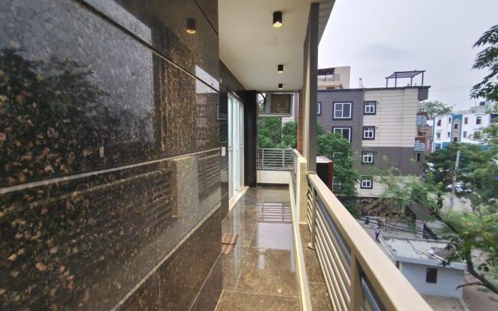 Luxury Apartment Near Max Saket