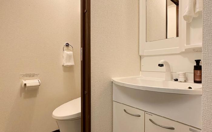Cozy 1BR Apartment with Balcony for 3Ppl
