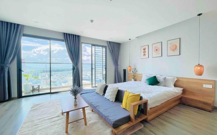 2210 Apt Full Option- Enjoy The Sunset View-Marina