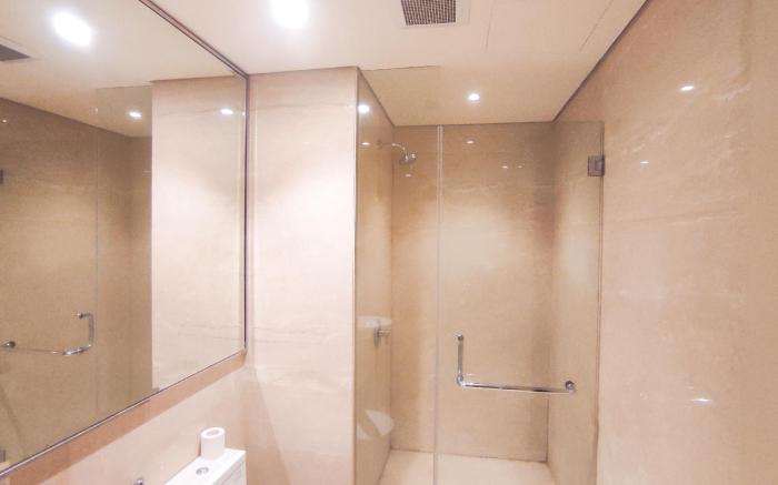 Luxury 3BR Apt at One Icon Residence By Travelio