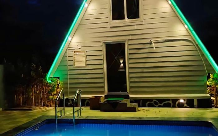 Gr8 hill pool villas