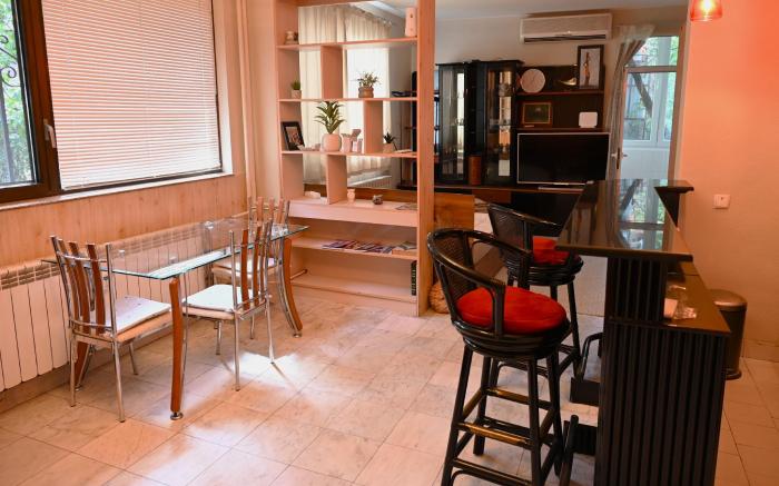 Urban Oasis Studio