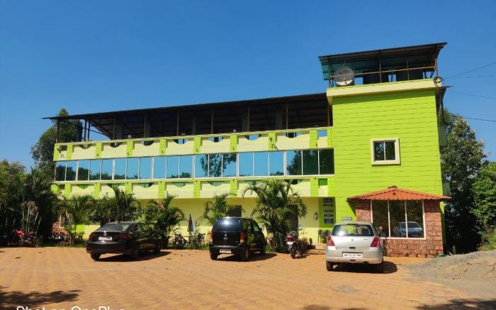 Hotel Golden Galaxy Mahabaleshwar