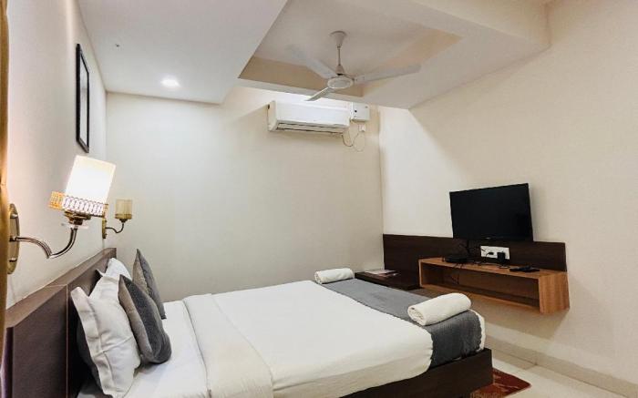 Hotel Assagao Grand