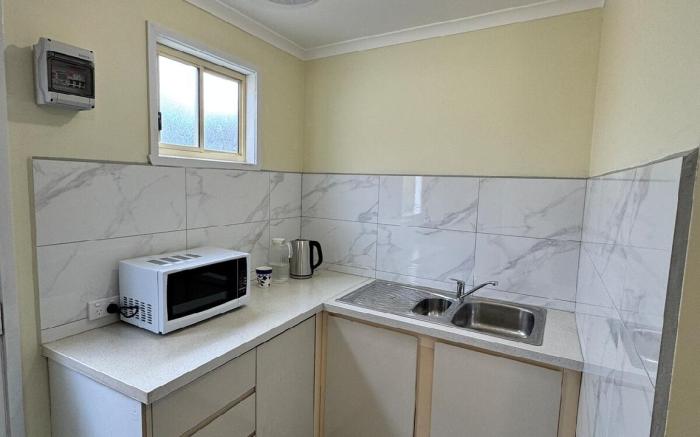 Brand new bedroom in a beautiful suburb