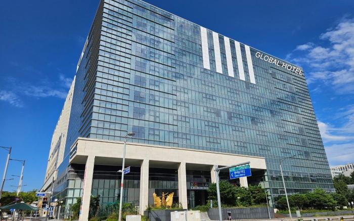 Incheon Airport Global Hotel N Suites