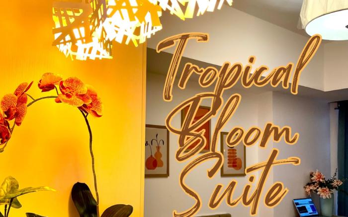 Tropical Bloom Suite
