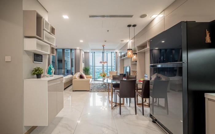 @1BR Luxury ~ Lowfloor Landmark 81 @FreeSwimming
