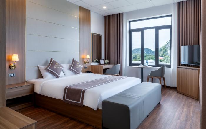 Nui Vang Trang An Hotel Ninh Binh