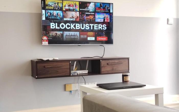 D'Pristine T1-13A08  Family Netflix 100mbps bySTAY
