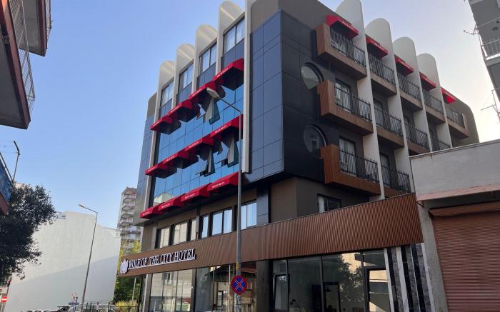 Wolf Of The City Hotel & Spa
