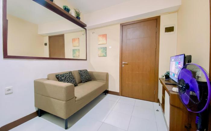 Homey Comfort Stay 2BR Cinere Resort By Travelio