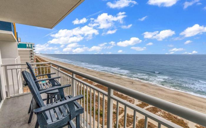 Atlantica Towers Condo w Balcony|  Oceanfront