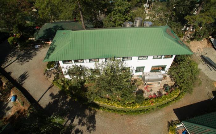 Pine Breeze Cottages