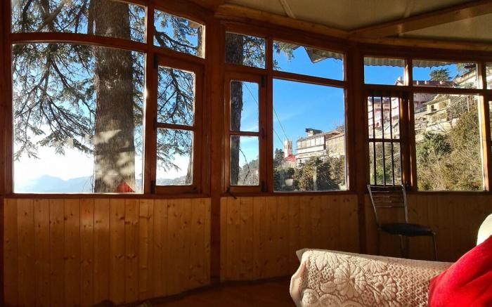 Panoramic Cottage on Mall Road, by Kalawati Homes