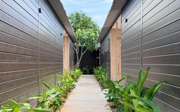 Wanderlust garden inn