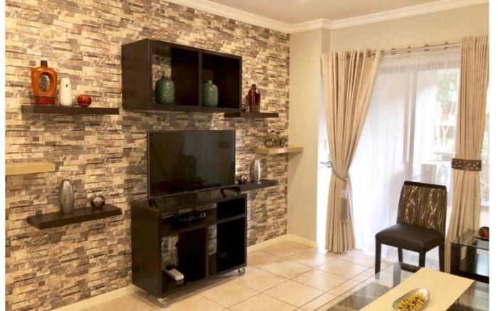 Sandton Luxury Apartment