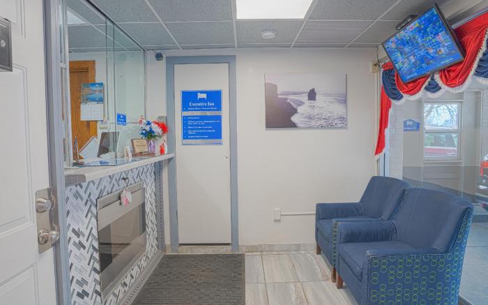 Executive Inn Owatonna Hwy 35