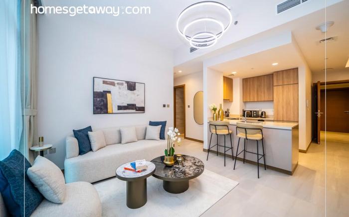 Luxury 1BR in Business Bay