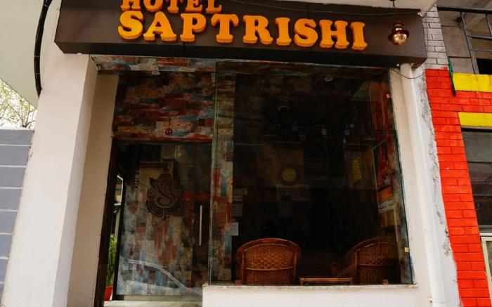 Hotel Saptrishi