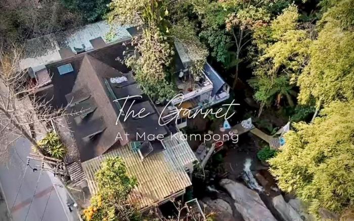 the garret at mae kampong