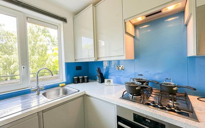 Cozy 2BDR flat w. terrace in Islington, Canonbury