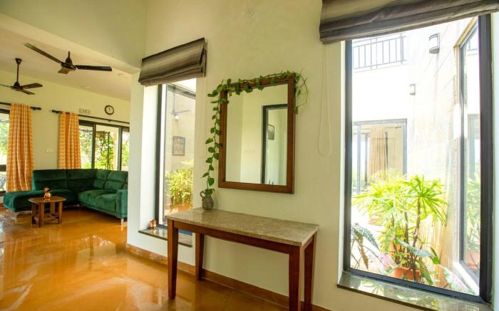 Calm Waters Beach House - Near Mahabalipuram ECR